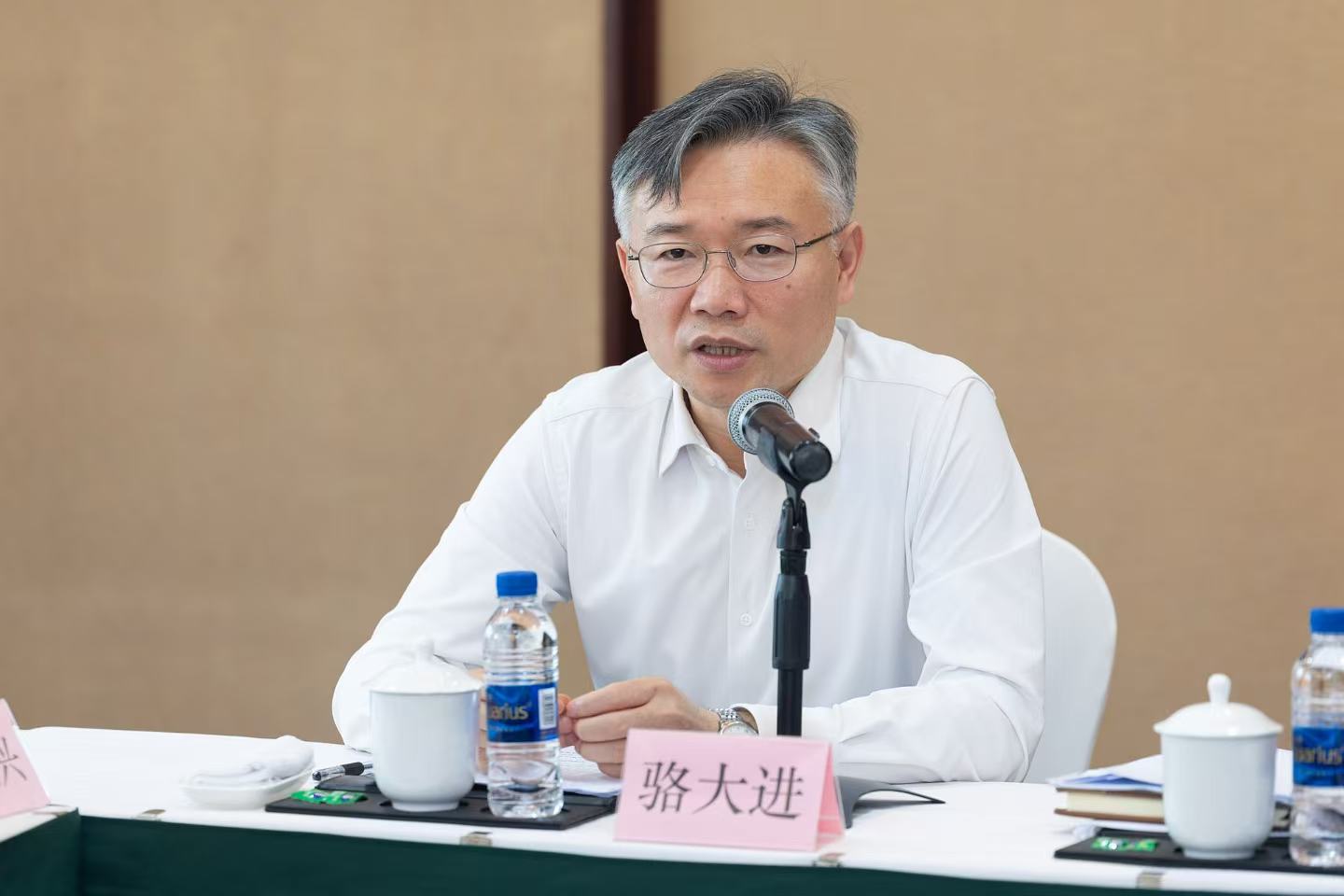 上海科技创新市区联动暨各区科委主任座谈会召开